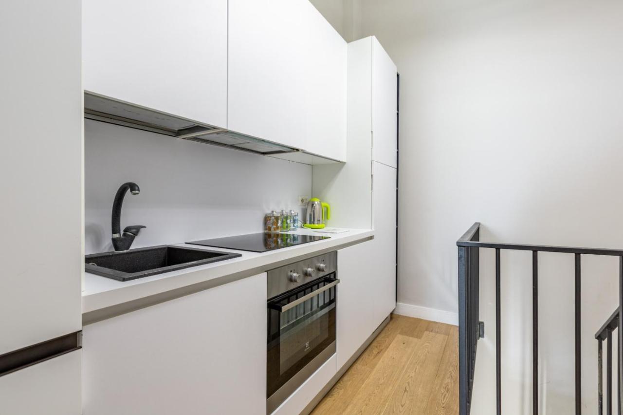 דירות Modern Apt 300Mt From Milano Central Station! מראה חיצוני תמונה